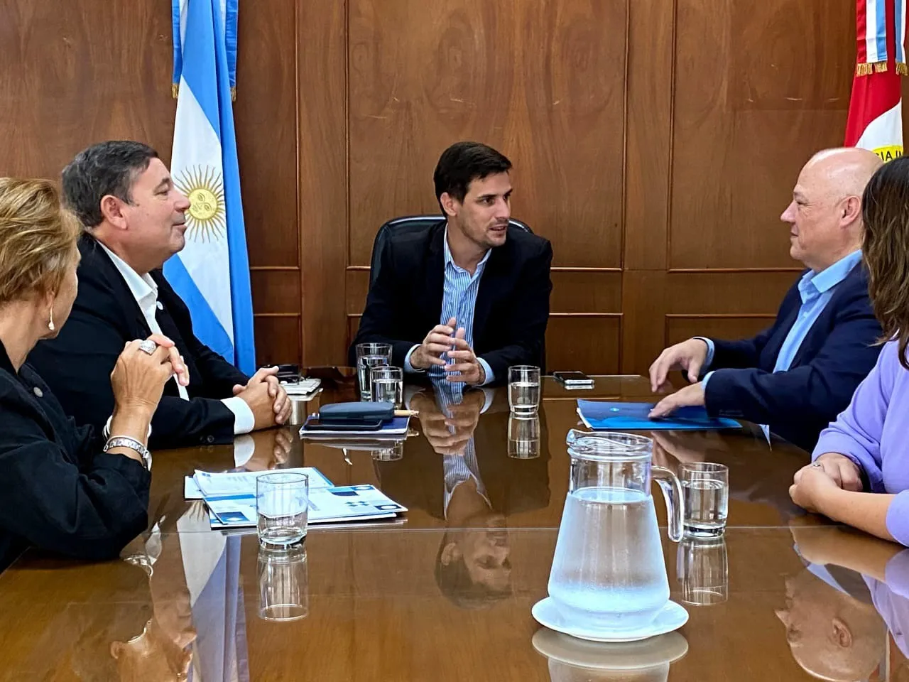 cc954378-9dcd-4a45-8ee9-032bca5458ab