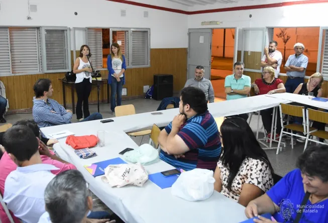 castellano-y-presidentes-barriales-653x445