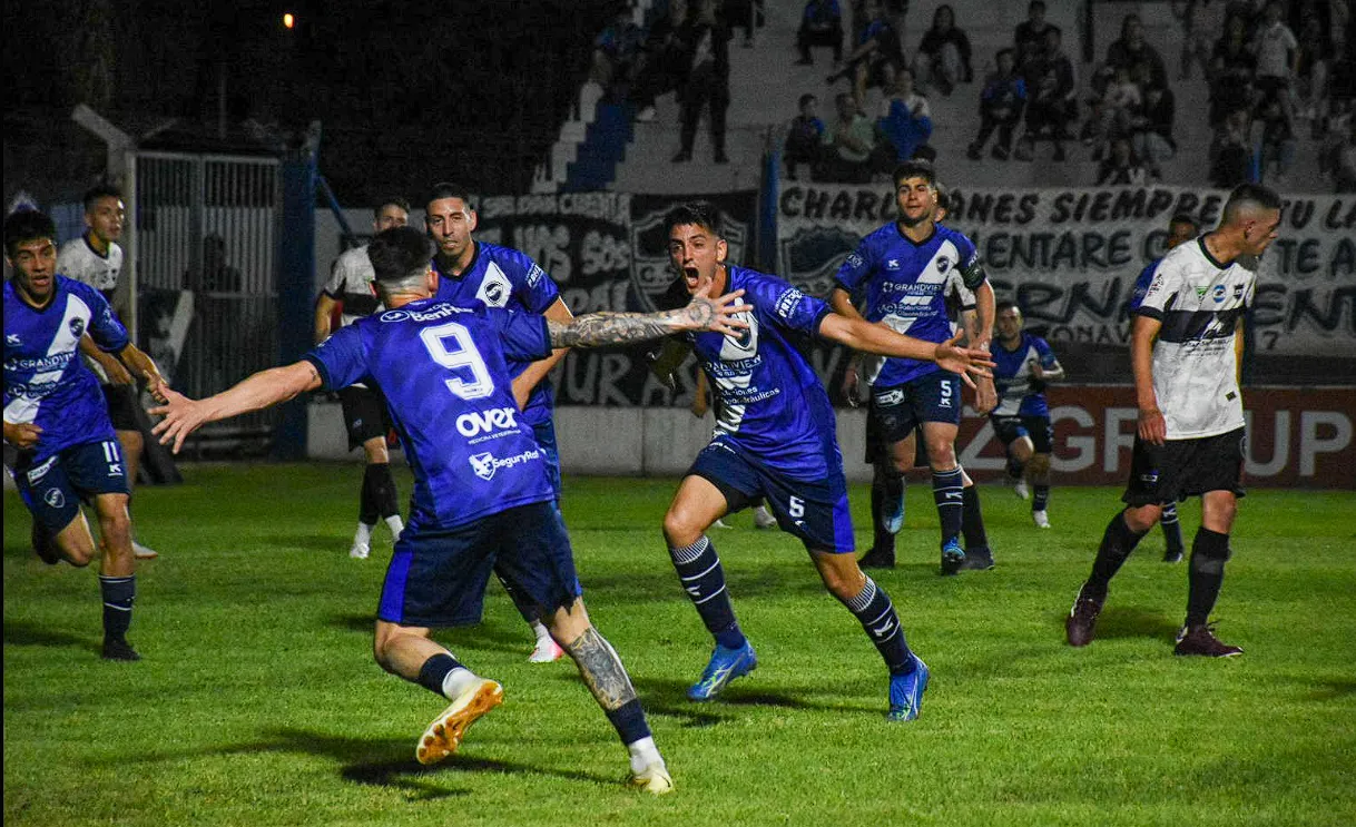 Captura de pantalla 2024-10-13 233718