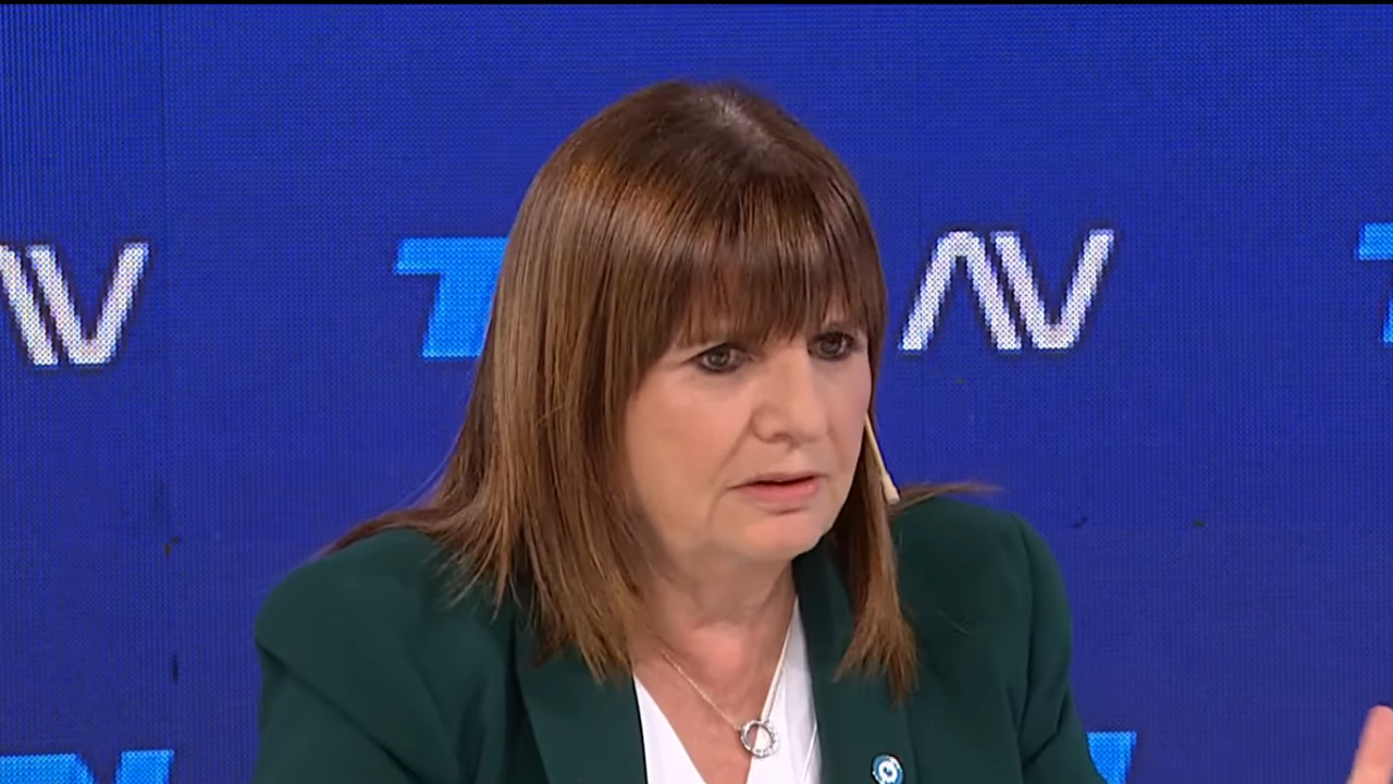 Patricia-Bullrich-A-Dos-Voces