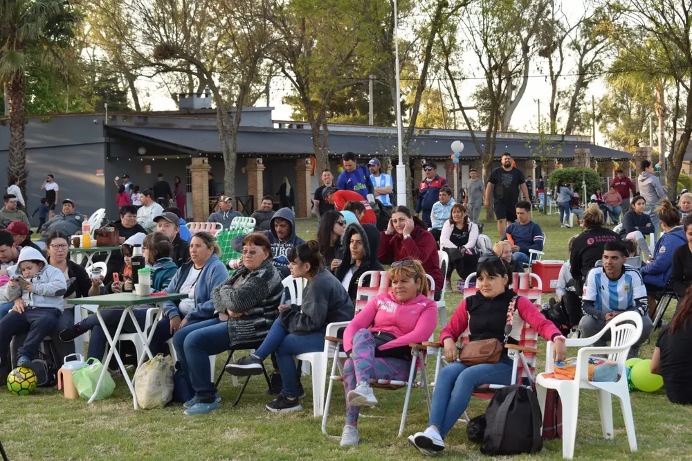 22256957-5866-4074-b292-555354c060bb