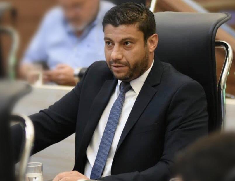 BDC28000-04D2-44D4-9AF4-F2C6E9EBECF1