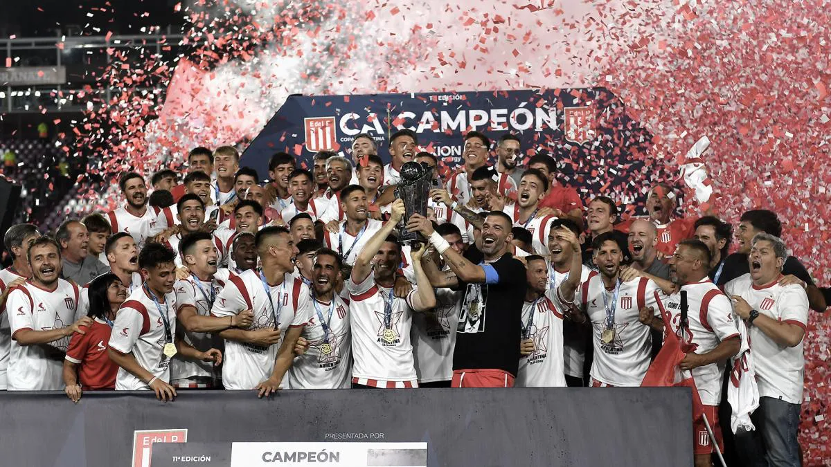Estudiantes campeón