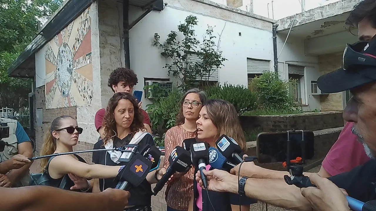 6b8770ee-7f36-4ef2-96f4-aa1828f44d70