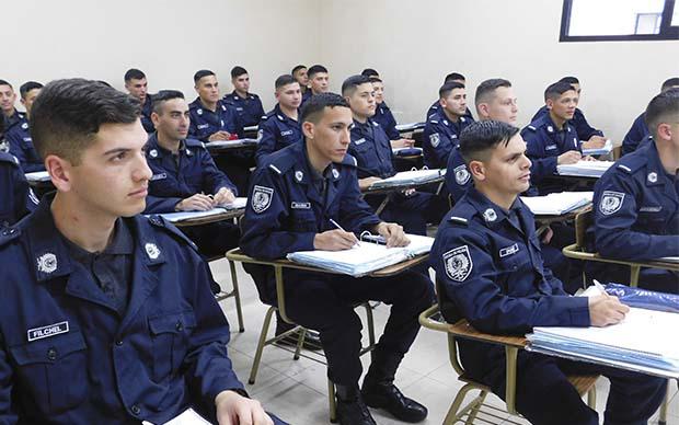 Desde-el-17-09-hasta-el-17-10-se-encontrara-abierta-la-inscripcion-a-la-carrera-de-Tecnico-Superior-en-Seguridad-Publica-y-Ciudadana