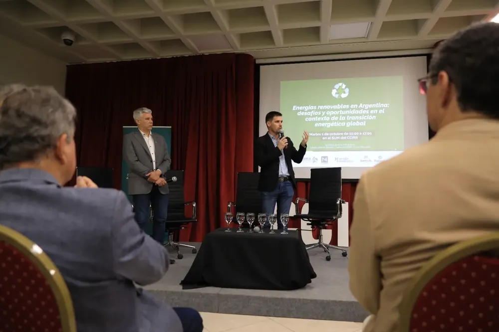 93a3f82e-f9ba-480c-b051-e8707d5d502a