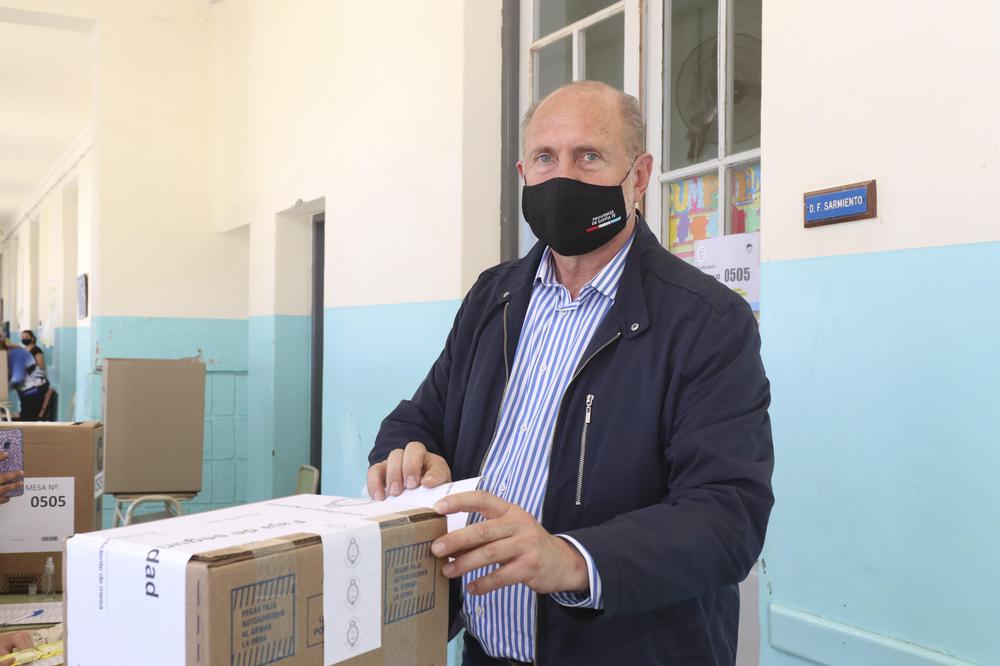 Omar Perotti voto 1