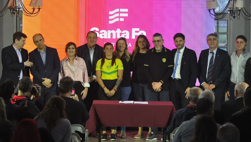 0208ca5d-fd87-4c7e-ae41-c7750fac5dde