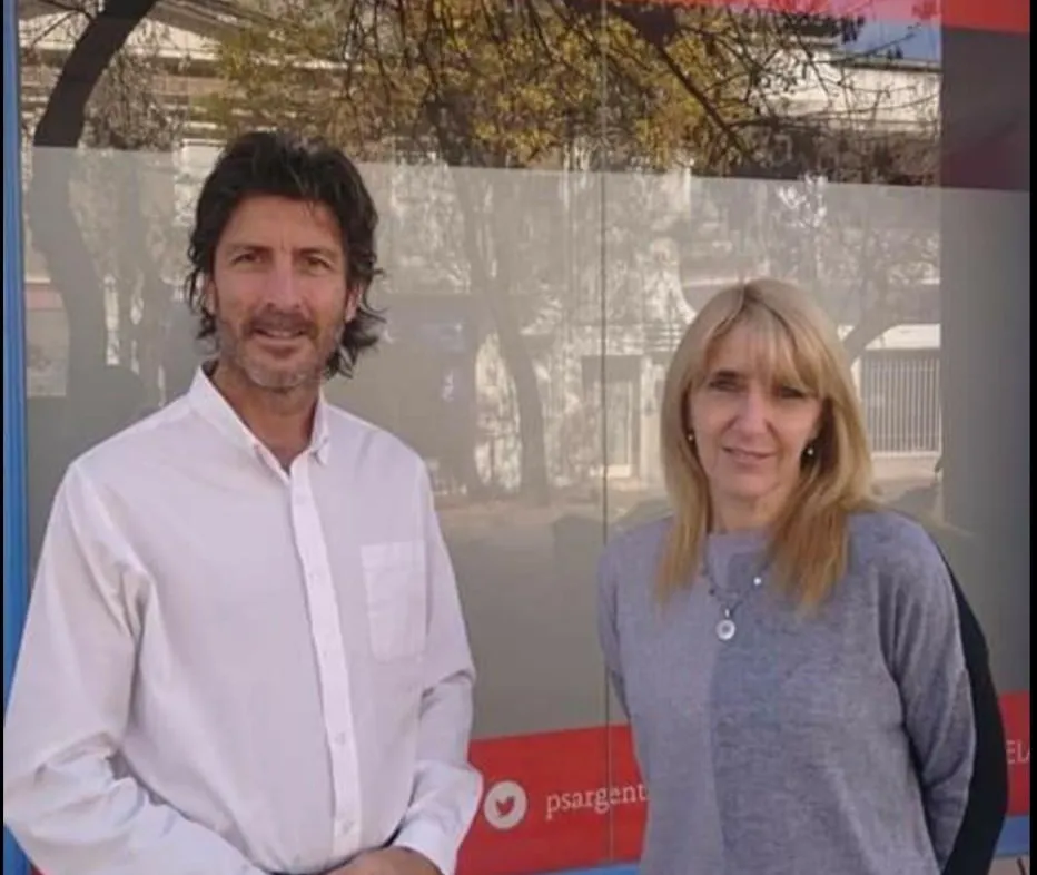 1c9ff743-1e27-481e-9796-9106e66ded48