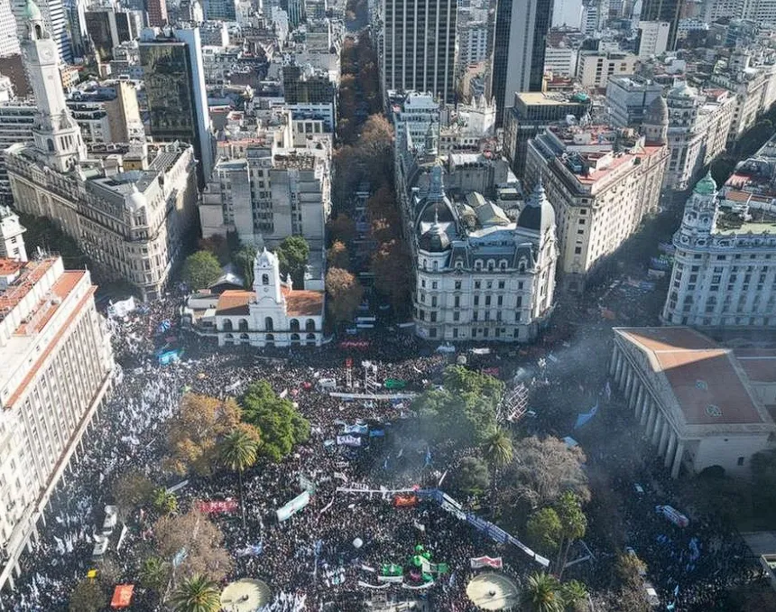 Captura de pantalla 2025-06-19 003538