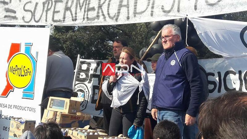 13925206_313630078980275_3797636408508873699_n