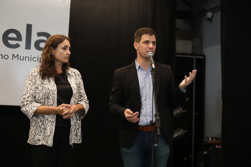 938fd1c0-8795-4881-824f-80fc4a6ef216