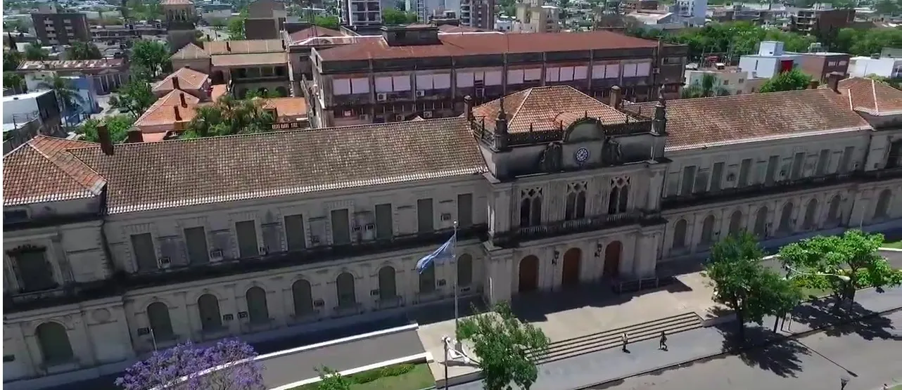 universidad_nacional_del_litoral_cover