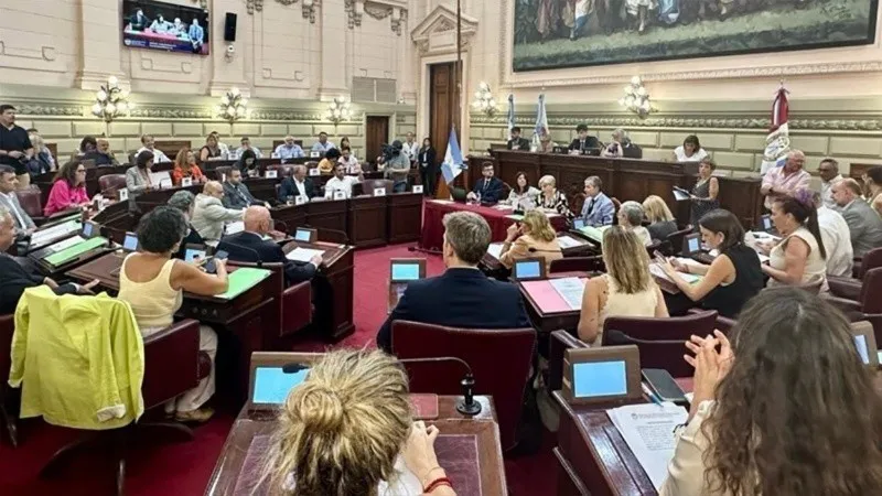 legis.jpg_1756841869