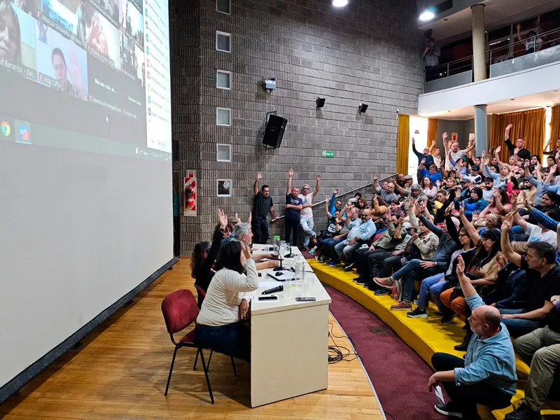 2b88eda1-f766-4006-a5ed-16a3e7f67c7b