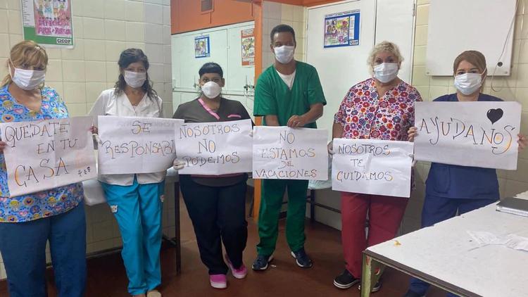 médicos