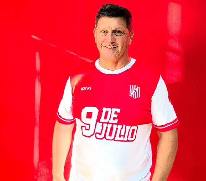 Captura de pantalla 2025-05-04 192722