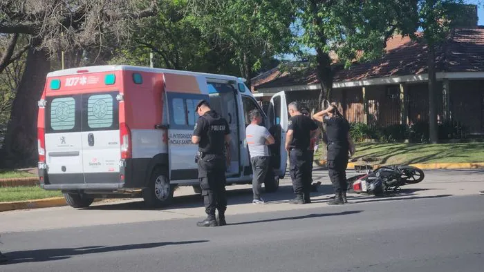 accidente_de_transito_choque_bv_santa_fe_gur_policia_ambulancia_sies_107_1