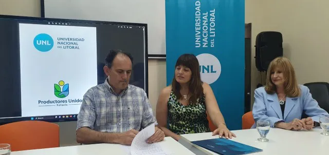 WhatsApp Image 2023-12-04 at 09.43.01_vga