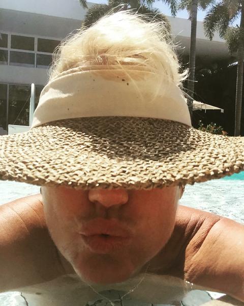 12394096_530299940468102_212929141_n