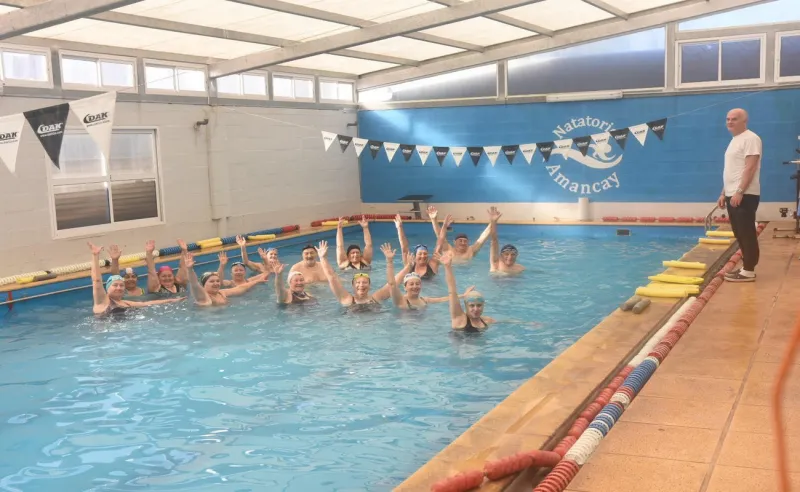 5j26gxsoxpm6w2c0_natación