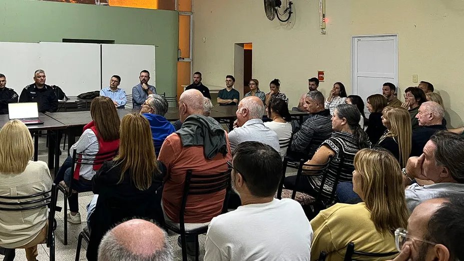 Captura de pantalla 2025-04-24 000615