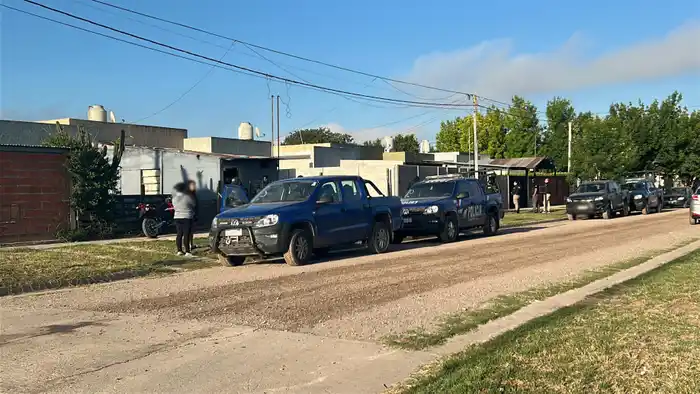 allanamiento_barrio_2_de_abril_rafaela_4