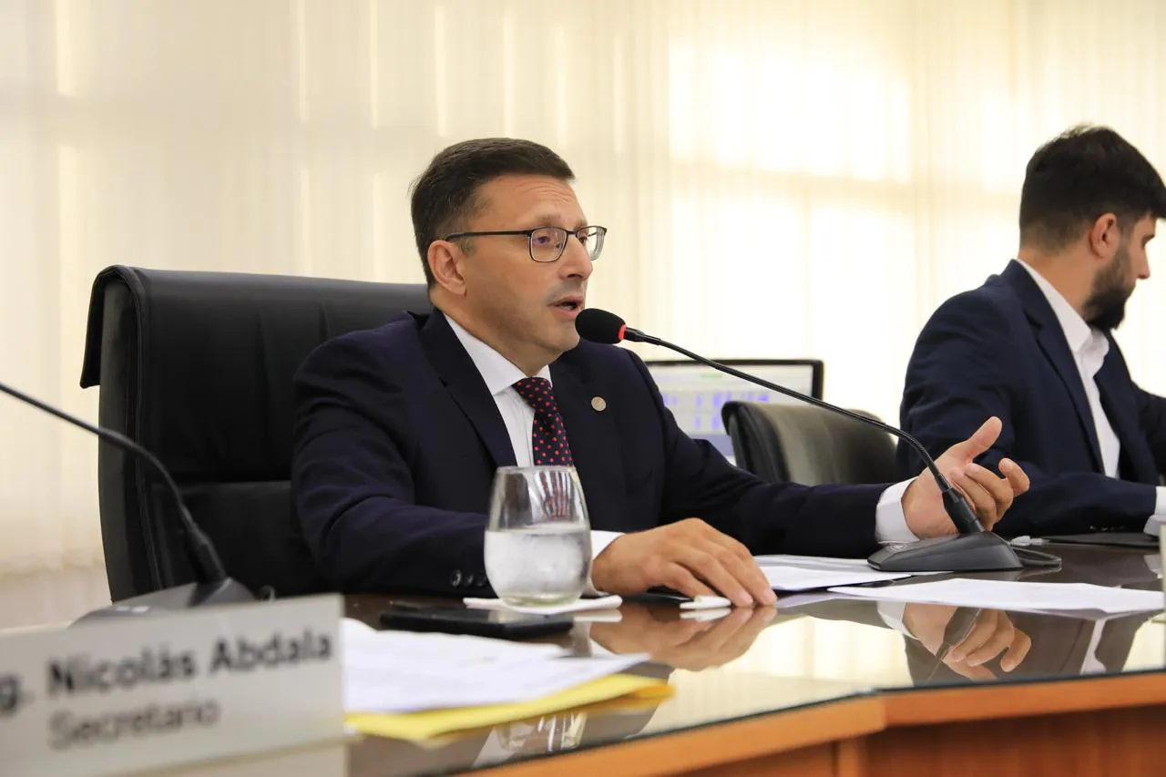 0d85864e-8827-4eb5-8fec-82765fd57b19