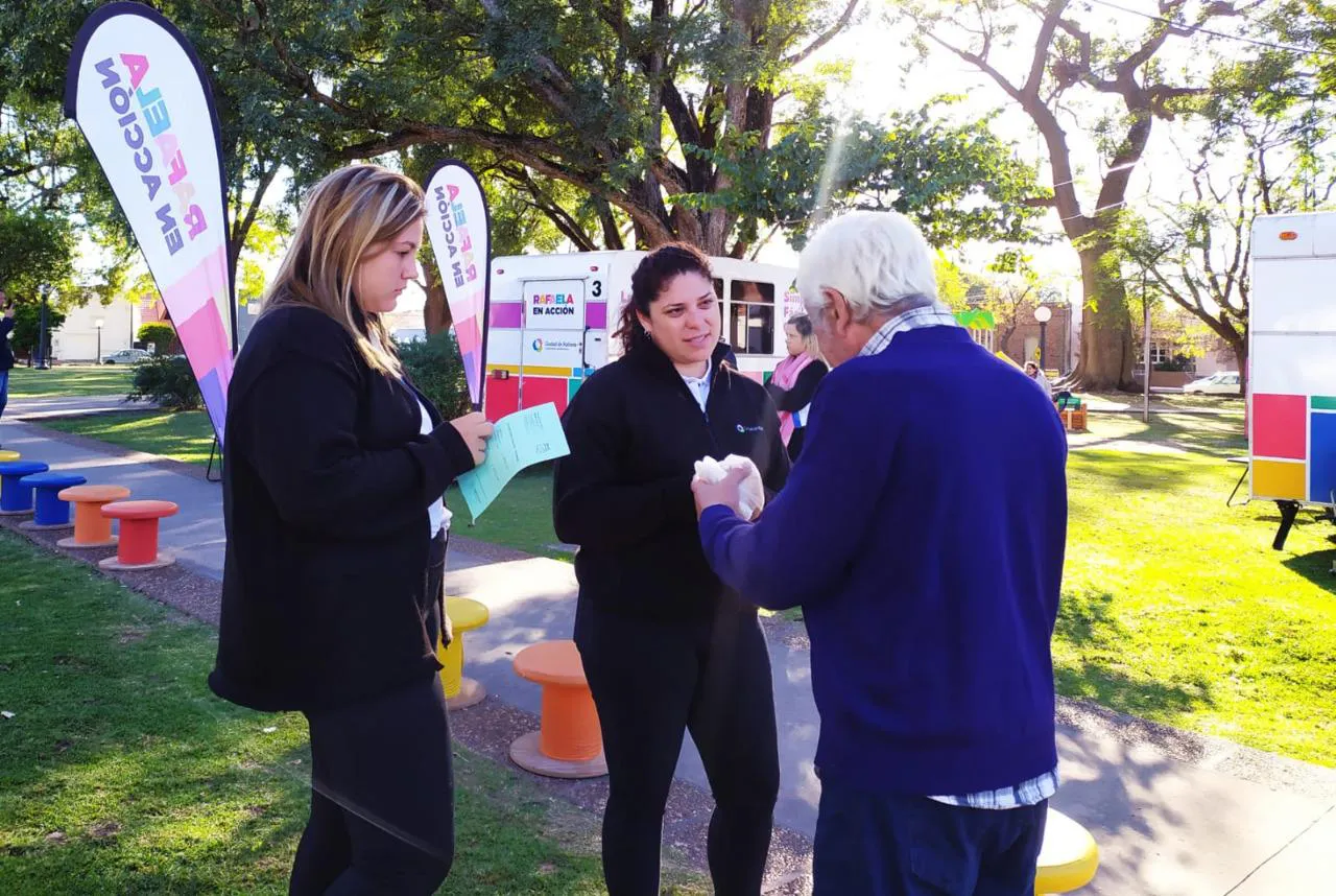 768b6761-a9d1-40a1-9716-f4ead050f149