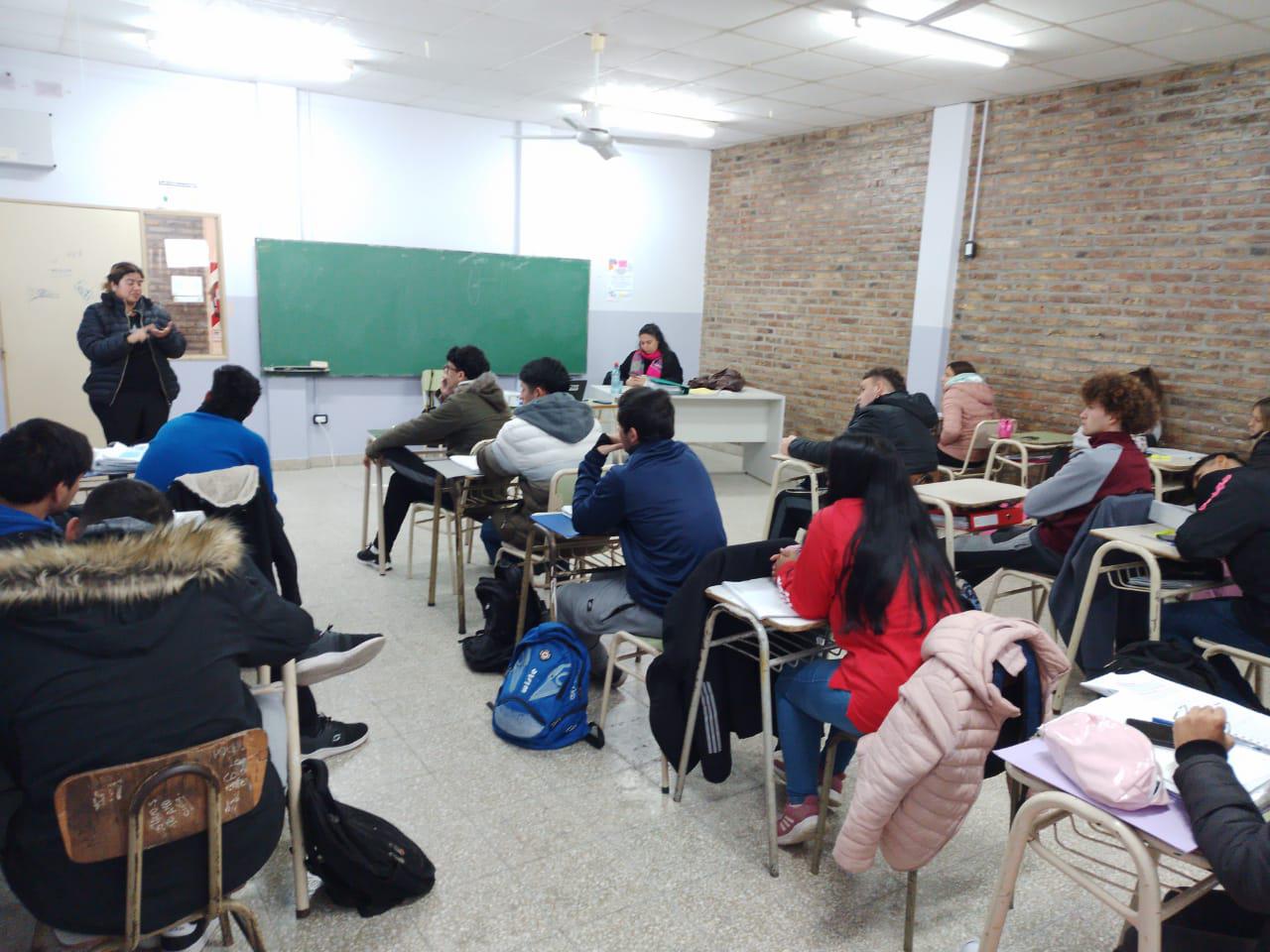 01fe3376-15fc-402b-bb48-22f38aeb02aa