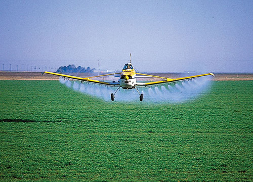 avion fumigator