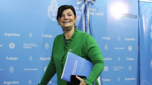 kelly-olmos-trabajojpg