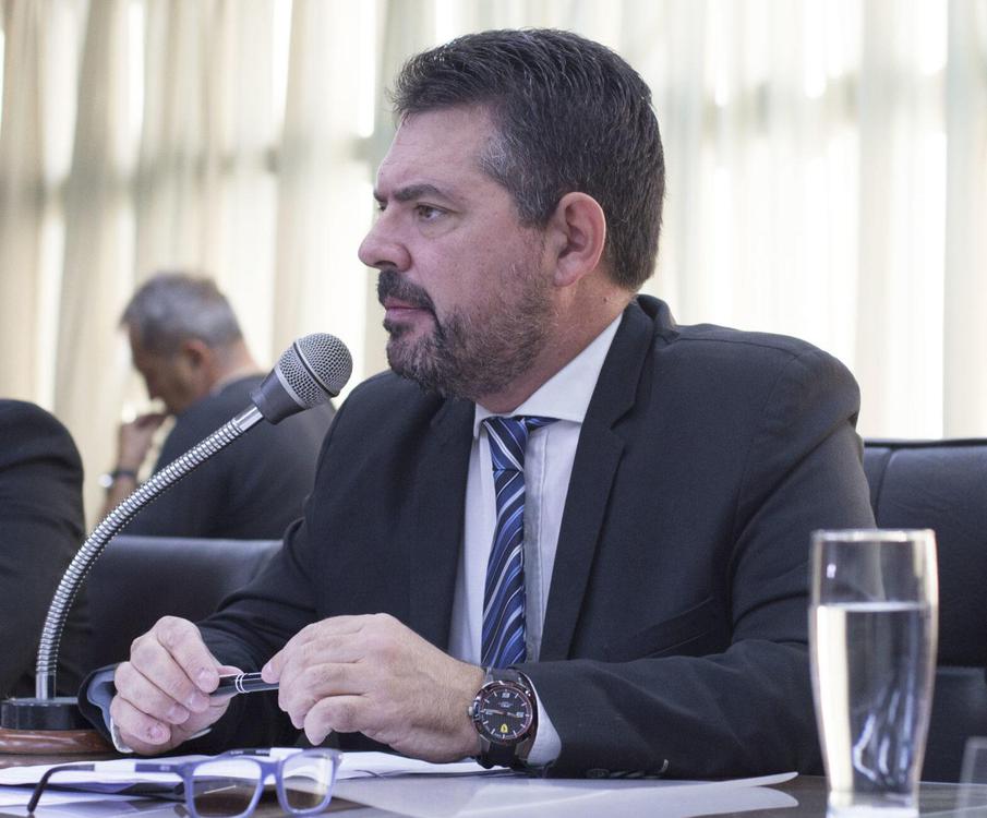 GERMAN-BOTTERO.-PRESIDENTE-CONCEJO-MUNICIPAL-scaled-e1612872906959