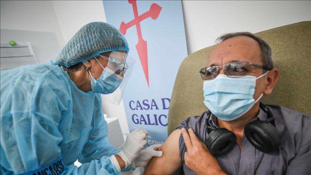 dato-uruguay-luego-permanecer-varias-semanas-como-la-nacion-mas-muertes-diarias-relacion-su-poblacion-tuvo-el-sabado-7-agosto-el-primer-dia-2021-fallecimientos-el-virus