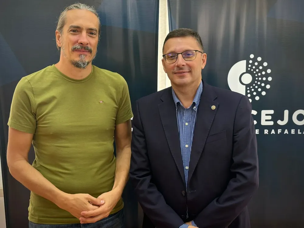 dd14ca9a-969d-416a-ac48-c22f3bd85976