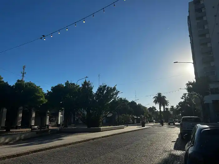 clima_amanecer_cielo_despejado_rafaela_soleado_1