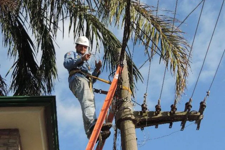 Trabajos-EPE-Foto-Comuna-de-Franck