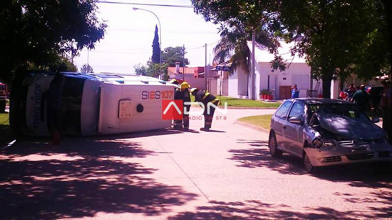 12321478_478805878989587_182603002318840368_n