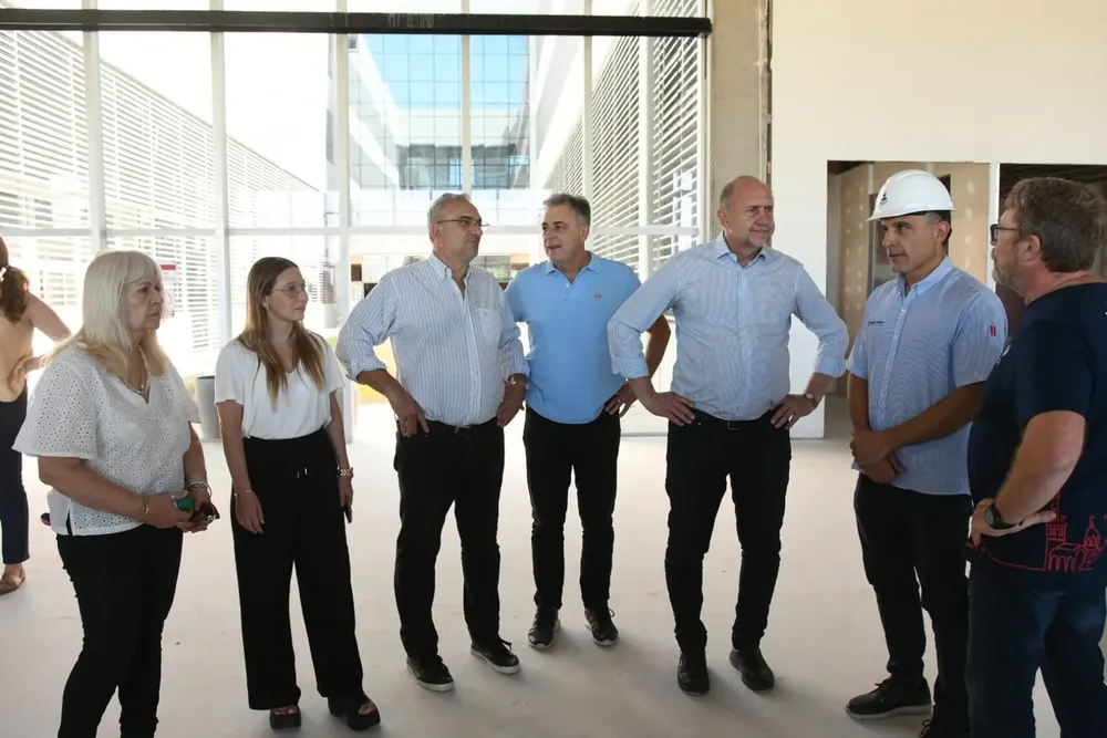 b1b4f8b9-e402-4f58-892c-7310aef20f16