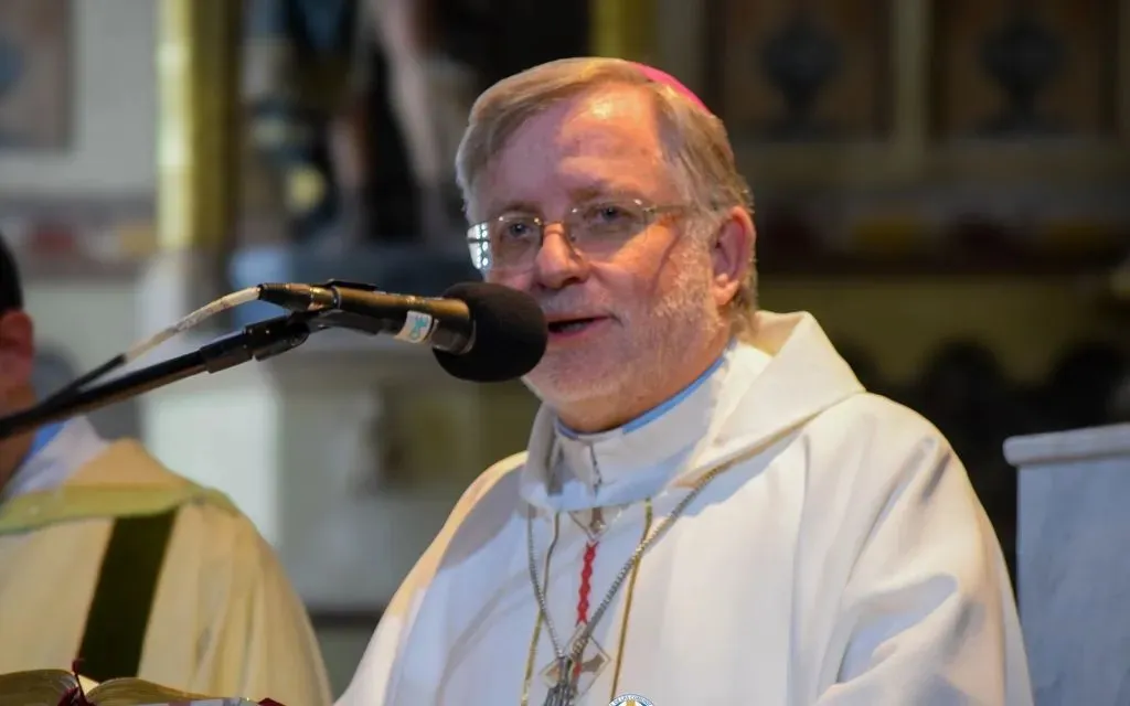 df6a265d-774e-4ee7-8ca3-85b8bfcd61ff