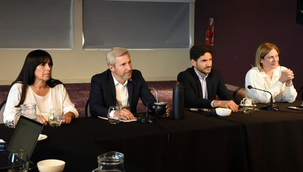 Frigerio-y-Pullaro-foto-Ruiz-EL-DIARIO-Image-2023-12-06-at-18