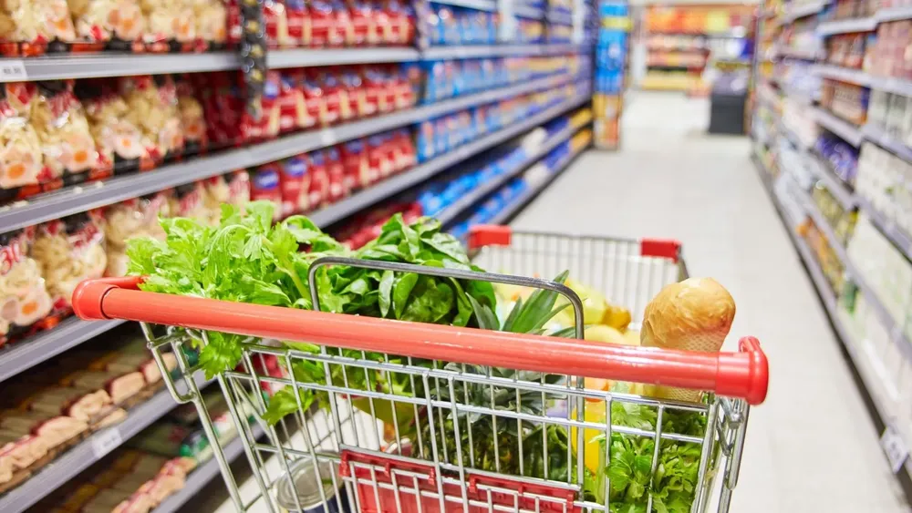 -cuidado-esto-es-lo-que-nunca-debes-hacer-al-comprar-en-el-supermercado