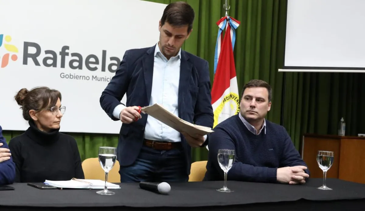 1f6e003e-08b2-4f40-8877-b69096c69086