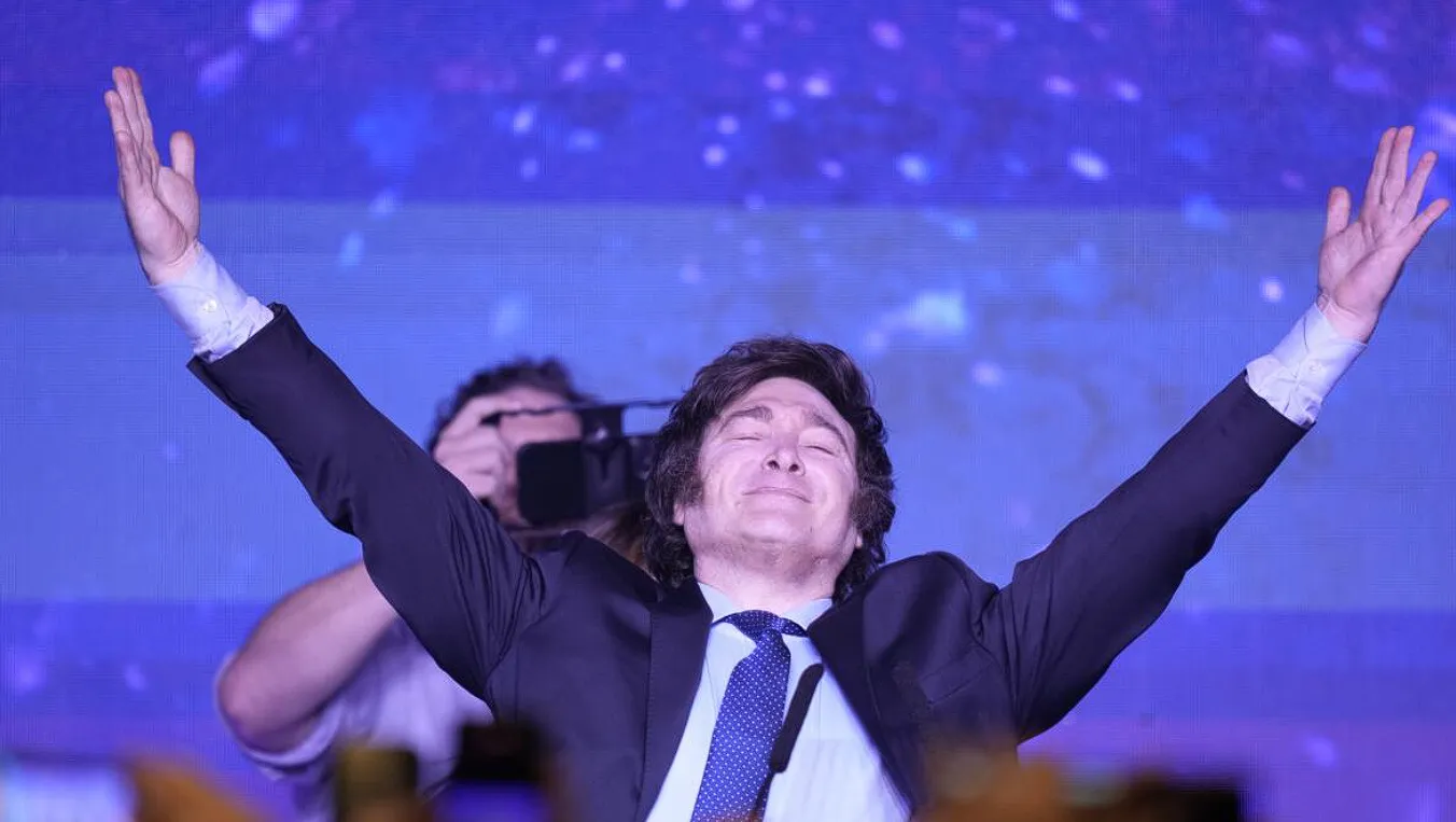 Captura de pantalla 2023-11-19 202724